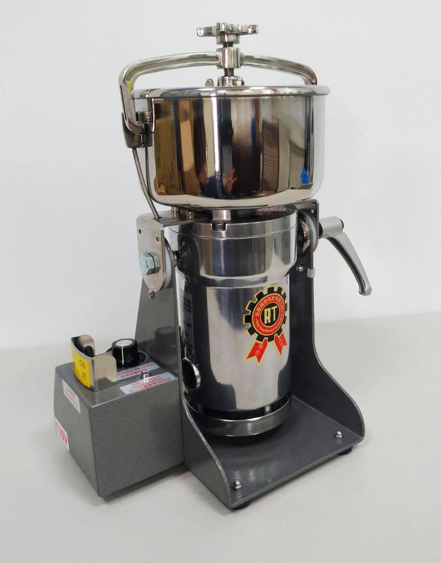 新型12兩裝安全開關(guān)型可變轉(zhuǎn)速高速粉碎機RT-N12SFSC